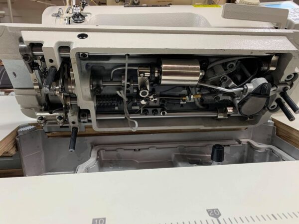 INDUSTRIAL WALKING FOOT SEWING MACHINE (PETER KL0303D4) - Image 4