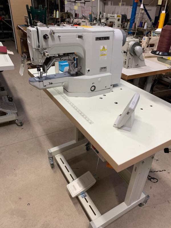 DIRECT DRIVE AUTOMATIC BARTACK SEWING MACHINE 430D-02 - Image 4