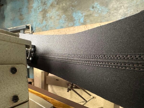 Feet of the arm sewing machine for neoprene - Image 6