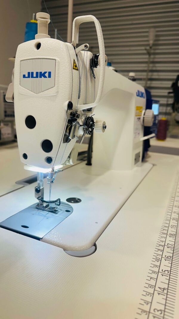 Juki DDL7000AS7NB AUTOMATIC SEWING MACHINE - Image 8